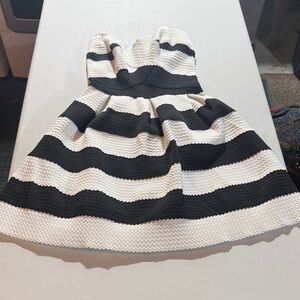 Charlotte Russe Black and White Strapless Dress